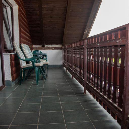 Guest House Ema Crni Lug Exterior photo